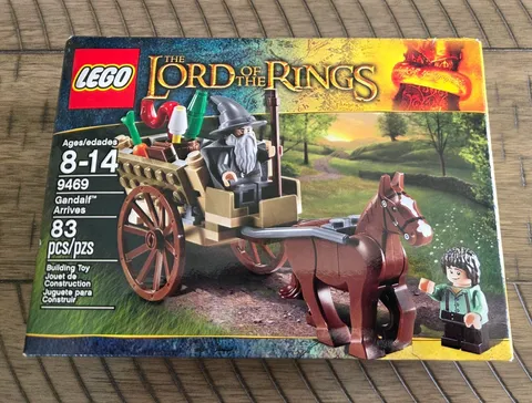 LEGO 9469 Gandalf Arrives, Lord of the Rings, Brand New Factory Sealed!