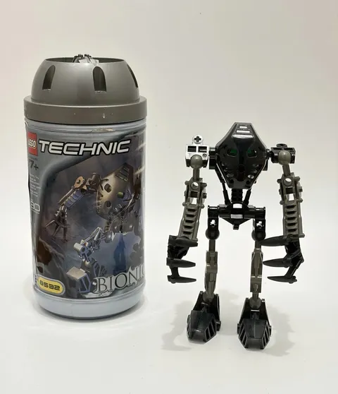 LEGO Technic Bionicle 8532 Onua - Complete with Original Canister