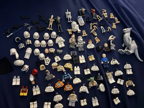 LEGO Star Wars Minifigures Army Builder Storm Troopers Ahsoka Clone Troopers