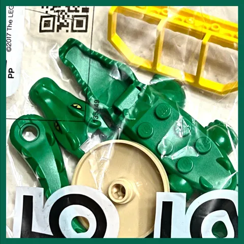 New LEGO Animals Green Crocodile Alligator and Extra Parts