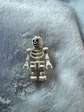 LEGO Skeleton Minifigure MINIFIGURES White Skull Face Plastic Fantasy 1 Piece