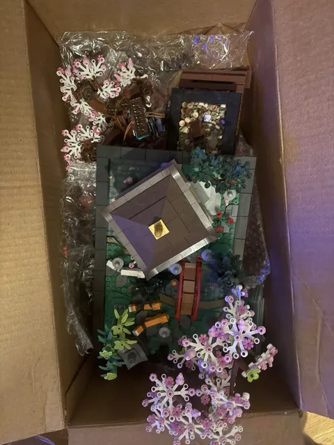 LEGO Bulk Lot Mixed Pieces & Partial Builds, Tranquil Garden, Succulents, & More