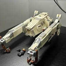 LEGO Star Wars 75219 Imperial AT-Hauler (Solo) w/ Dryden's Guard - Ship Build