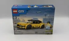 LEGO City  Yellow Taxi (60487 )