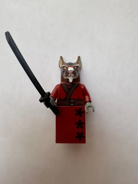 LEGO Teenage Mutant Ninja Turtles Master Splinter Minifigure 79103