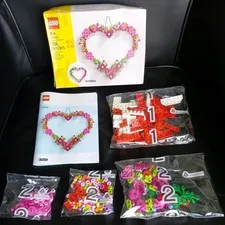 LEGO Set Heart Ornament 40638 Started, but quit and resealed