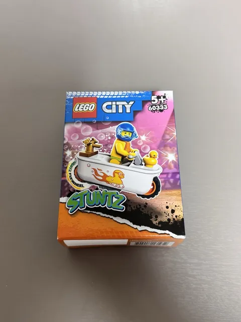 New LEGO 60333 2022 City Stuntz Bathtub Stunt Bike Set Retired Duck Sealed