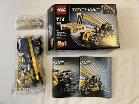2010 LEGO 8045 TECHNIC Mini Telehandler 100% Complete With Box, Instructions