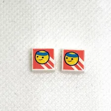LEGO Parts White 1x1 Tile Tennis Ball with Face Pattern 3070pb246 QTY 2