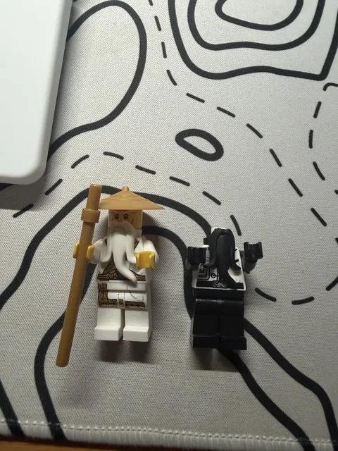 Lego Ninjago Sensei  WU lot of 2 EVIL WU and tournament of elements wu
