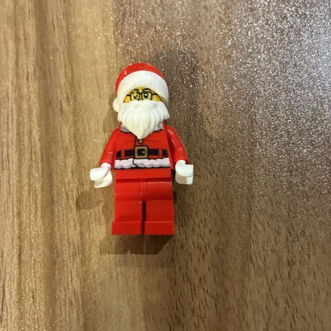 Santa Claus LEGO City Advent Calendar Minfigure 60303 RETIRED