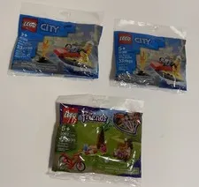 2 LEGO CITY  30368 Fire Rescue Water Scooter & 1 LEGO FRIENDS 30412 Polybag NEW