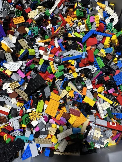 LEGO 1 Pound Bulk Pieces Lot Bricks. Authentic READ