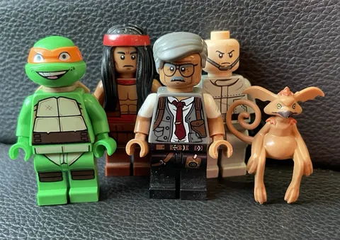 Lego Minifigure LOT Salacious B Crumb + TMNT + Apache Chief + More - light wear