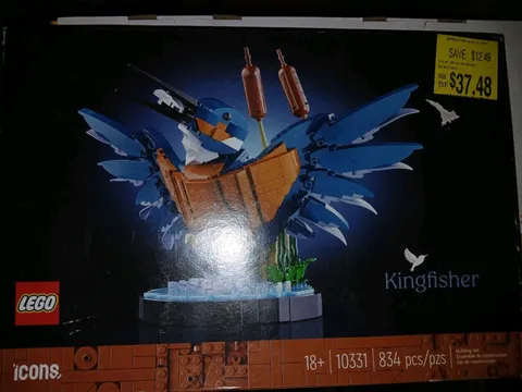 LEGO Icons Kingfisher 10331 Building Set 834 Pieces 18+ Plastic Box