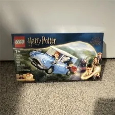 LEGO Harry Potter: Flying Ford Anglia (76424) 165 pcs Brick Separator
