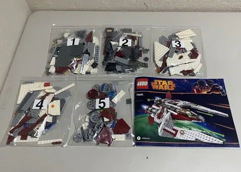 LEGO Star Wars: Jedi Scout Fighter (75051) 100% Complete - Adult Owned