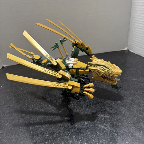 LEGO NINJAGO: The Golden Dragon With no Instructions No Mini figures