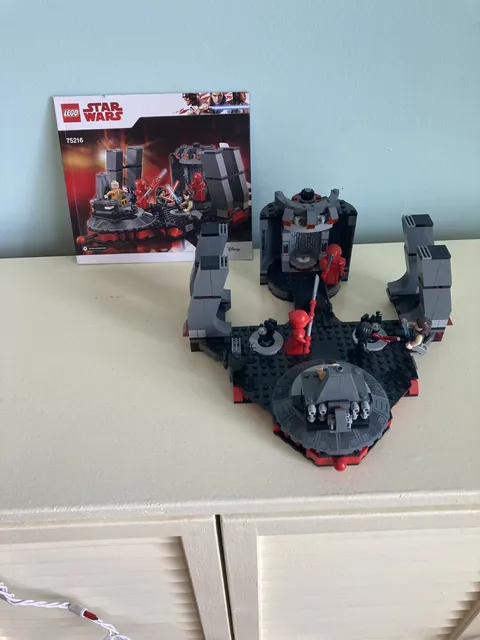 LEGO 75216 Star Wars Snoke’s Throne Room retired 100% complete! Includes manual