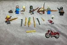 Mixed LEGO Figures and Accesories Lot