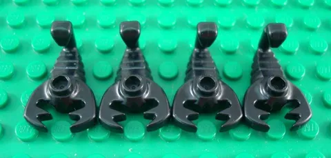 LEGO Lot of 4 Black Castle Desert Halloween Scorpion Animals