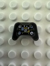 LEGO Minifigure Utensil Video Game Controller w Steering Wheel Display 53118pb02