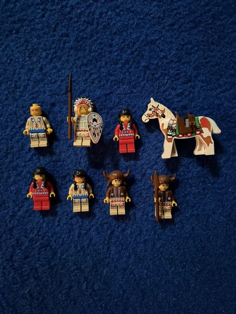 Vintage LEGO Western Wild West Indian Native American Minifigure Lot