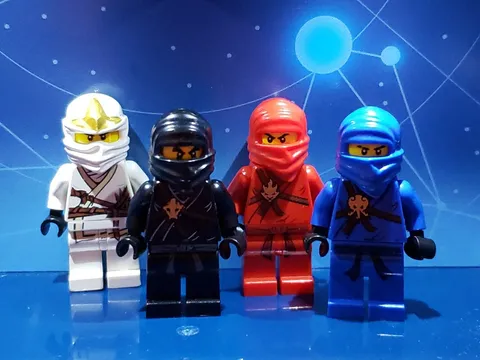 Lego Ninjago Minifigure Lot GOLDEN WEAPONS KAI Jay ZANE ZX Master Of Elements