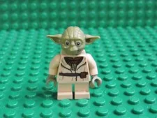 LEGO Star Wars Yoda Minifig sw1272 From Lucas Fountain Set 6471930 TA51