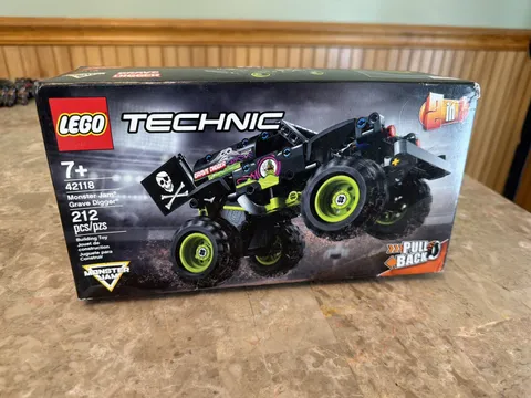 Lego TECHNIC (42118) Monster Jam® Grave Digger® - 212 pcs - PULL BACK - 2 in 1