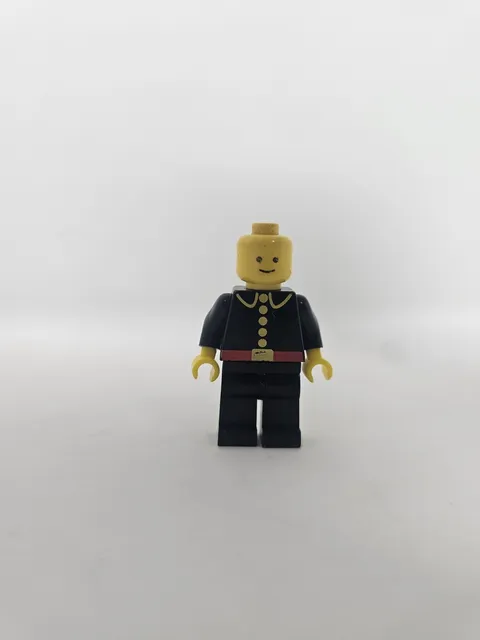 LEGO Vintage City Firefighter Fireman Minifig K3