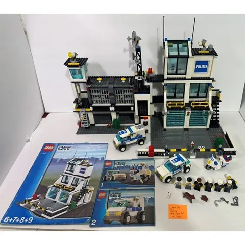 Lego City Police Headquarters #7744 from 2008!! missing 3 stickers
