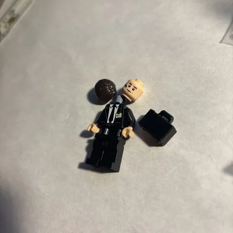 LEGO 76354 Marvel S.H.I.E.L.D. Helicarrier Agent Coulson Minifigure