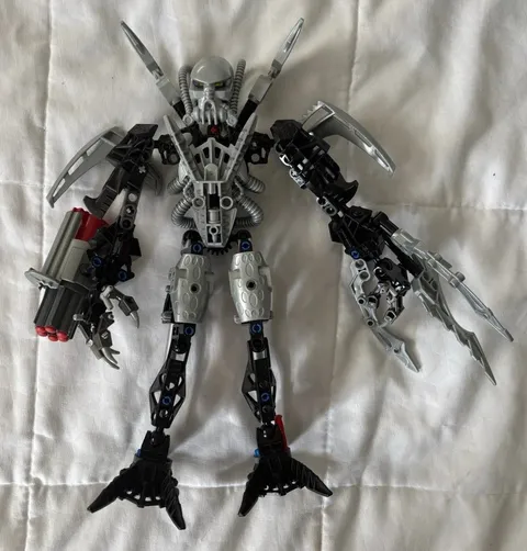 LEGO BIONICLE: Hydraxon (8923) 100% Complete Mahri Nui Warrior Kanohi Mask 2007