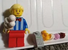 LEGO Ice Cream Vendor Minifigure W Accessories Cone + Ice-cream Truck (cty1139)