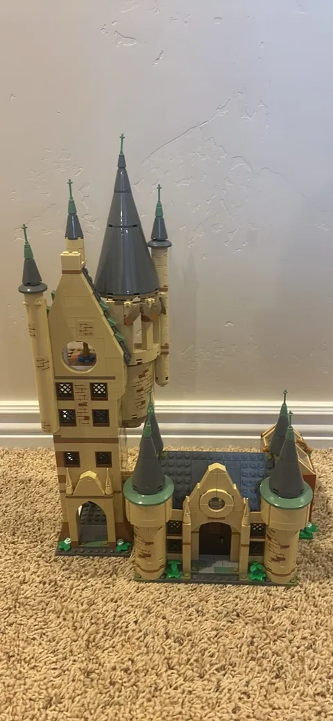 LEGO Harry Potter: Hogwarts Astronomy Tower (75969) Complete Set w/ instructions