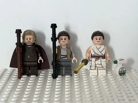 LEGO Star Wars | OLD LUKE SKYWALKER & 2 REY Minifigures + D-O Droid | Lot / Set