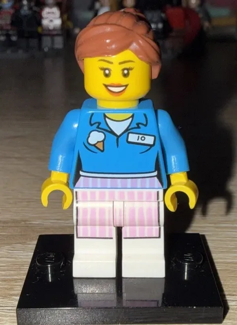 Lego Movie Ice Cream Jo Minifigure 70804 Rare Retired Vintage HTF