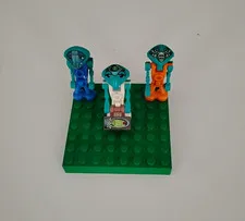 3 LEGO® Centauri Space Life on Mars Martian Minifigures (lom008, 002) 7602, 7313