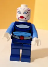 Lego sw0195 Asajj Ventress - Minifigure - Star Wars/The Clone Wars - No Skirt