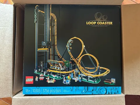 LEGO Icons: Loop Coaster (10303) RETIRED.