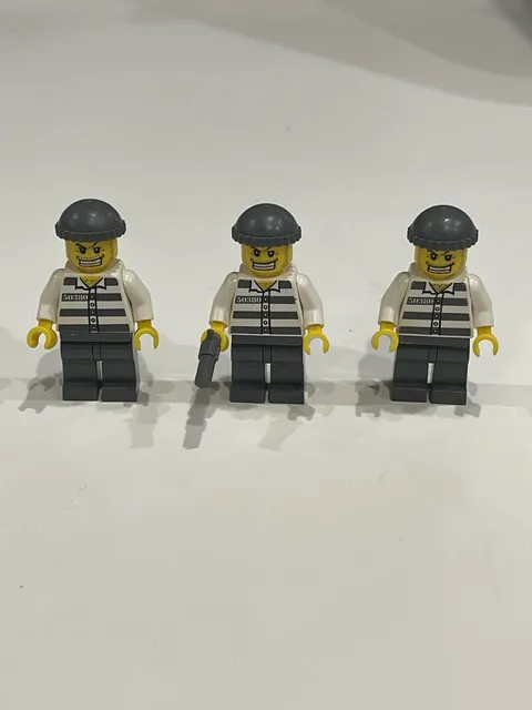 LEGO Minifigure Town City JAIL PRISONER x3 - Prison Stripes, Knit Cap 50380