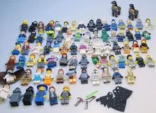 86 Lego Mini Figures and Some Extra Legos Pieces & Parts Lot