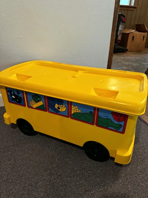 Vintage LEGO DUPLO Wheeled Yellow Bus Storage Container Bin W/ Blocks Rare