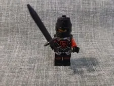 LEGO Castle Red Dragon Knight Minifigure cas524 Black Armor Sword Dragon Shield