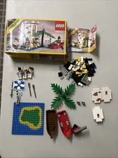 LEGO Pirates: Sabre Island (6265) All Figures W/ Box - Incomplete - See Pictures