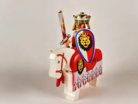 Vintage LEGO Royal Knights King Horse Barding cas552 2490pb03 Royal Castle 6090