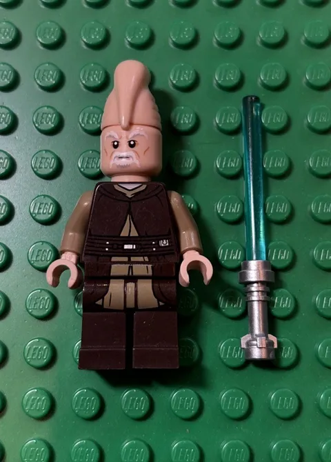 LEGO Star Wars Ep 2 Ki-Adi-Mundi Minifigure sw0911 Jedi w/ Lightsaber 75413