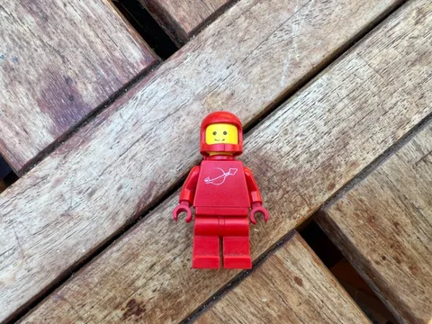 LEGO space red minifig character Ref sp005 / set 6970 924 6701 928 6870 6711