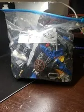 2.5 Pounds Mixed Lego Technic/Bionicle F
